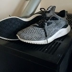Adidas  alpha bounce running shoes